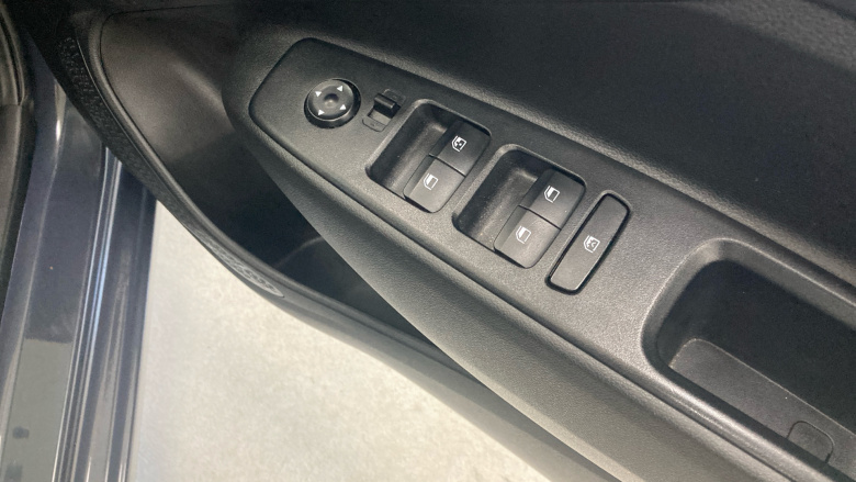 Hyundai i10 1.0 Advance 5dr Petrol Hatchback